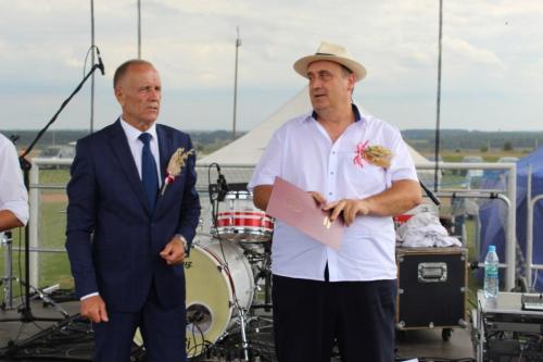 img-0969 4 (1)